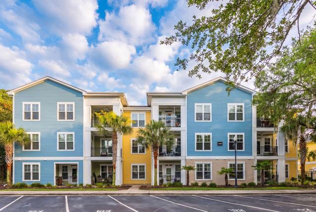 2200 Belle Isle Ave #303, Mount Pleasant, SC 29464