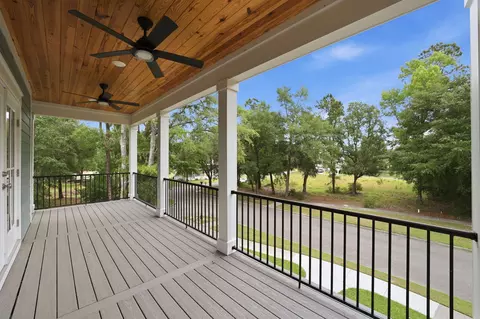 Exterior - 255 Madison Dr, Georgetown, SC 29440 photo 3 of 14