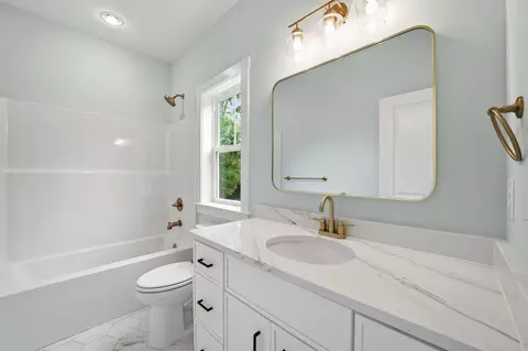 Bath - 255 Madison Dr, Georgetown, SC 29440 photo 8 of 8
