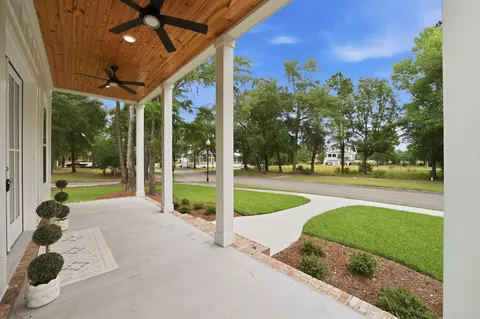 Exterior - 255 Madison Dr, Georgetown, SC 29440 photo 9 of 14