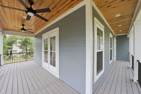 Exterior - 255 Madison Dr, Georgetown, SC 29440 photo 2 of 14