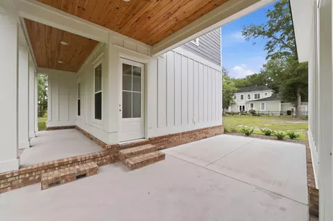 Exterior - 255 Madison Dr, Georgetown, SC 29440 photo 5 of 14