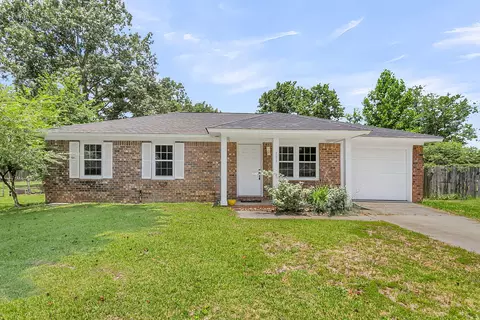 111 Duncan Ct, Summerville, SC 29486