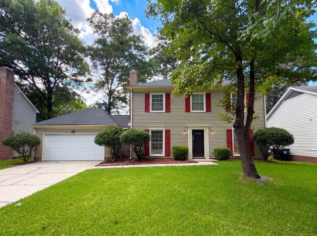 201 Hamlet Rd, Summerville, SC 29485