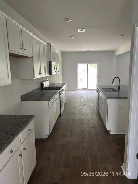 331 Willow Pointe Cir, Summerville, SC 29486 photo 3