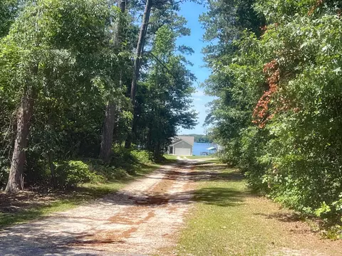 Exterior - 1083 Copperhead Rd, Manning, SC 29102 photo 9 of 9