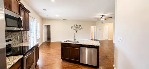 Kitchen - 1083 Copperhead Rd, Manning, SC 29102 photo 1 of 1