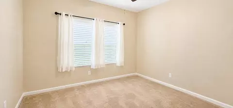 Bedroom - 1083 Copperhead Rd, Manning, SC 29102 photo 3 of 3