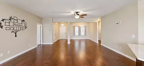 Living - 1083 Copperhead Rd, Manning, SC 29102 photo 1 of 4