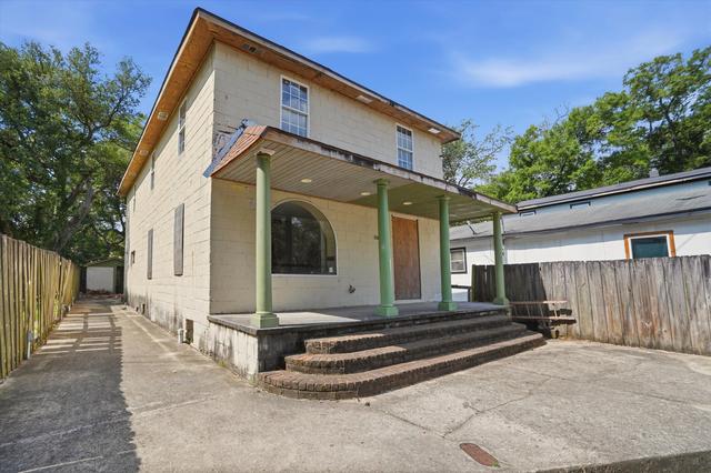 2111 Atlas St, North Charleston, SC 29405