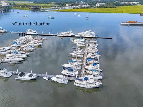 33 Lockwood Dr #H-2, Charleston, SC 29401