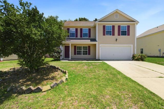 1009 Golden Aspen Dr, Moncks Corner, SC 29461