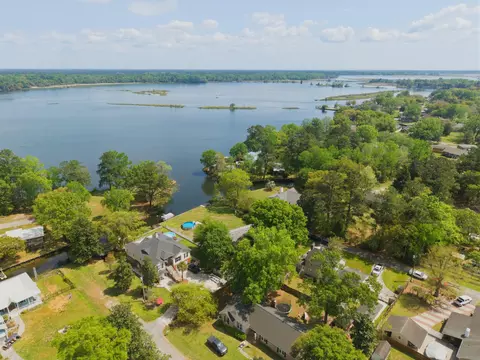 View/Area - 1805 Ringneck Rd, Moncks Corner, SC 29461 photo 1 of 7