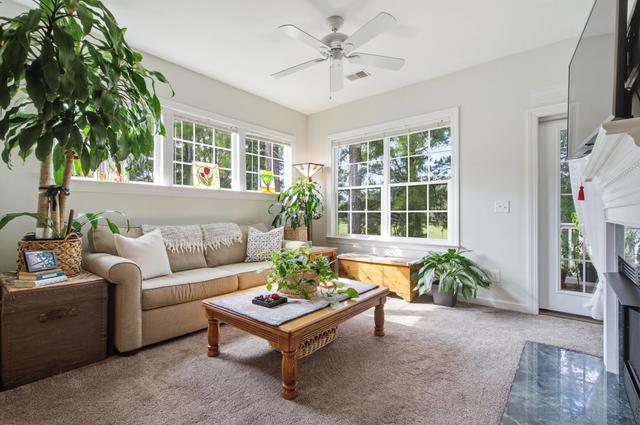 182 Golfview Ln, Summerville, SC 29485