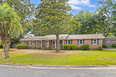 5301 Helene Dr, North Charleston, SC 29418