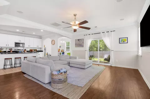 237 Oglethorpe Cir, Moncks Corner, SC 29461 photo 4