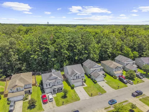 237 Oglethorpe Cir, Moncks Corner, SC 29461 photo 32