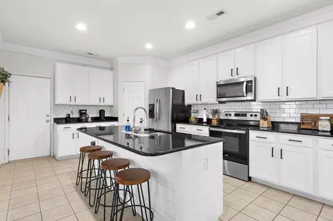 237 Oglethorpe Cir, Moncks Corner, SC 29461 photo 9