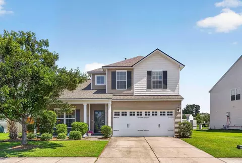 204 Decatur Dr, Summerville, SC 29486