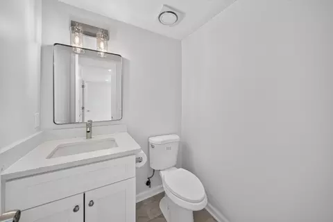 Bath - 1209 Prince St, Georgetown, SC 29440 photo 1 of 4