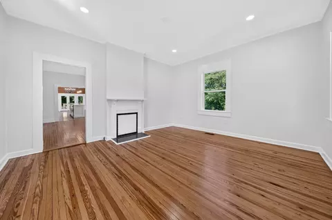 Living - 1209 Prince St, Georgetown, SC 29440 photo 1 of 6