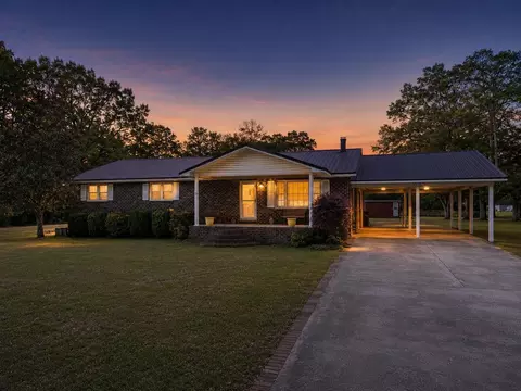 1398 Chicken Creek Rd, Jamestown, SC 29453