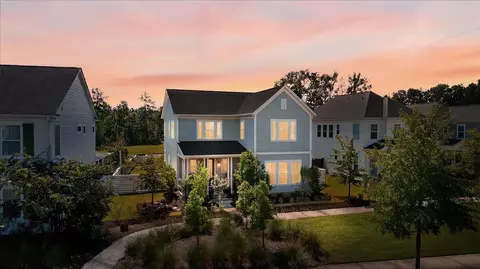 285 Great Lawn Dr, Summerville, SC 29486