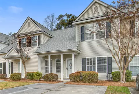 156 Black River Dr, Summerville, SC 29485
