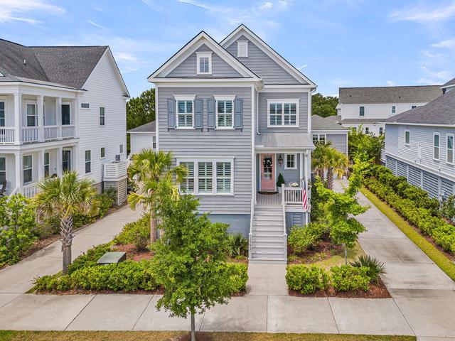2593 Daniel Island Dr, Charleston, SC 29492
