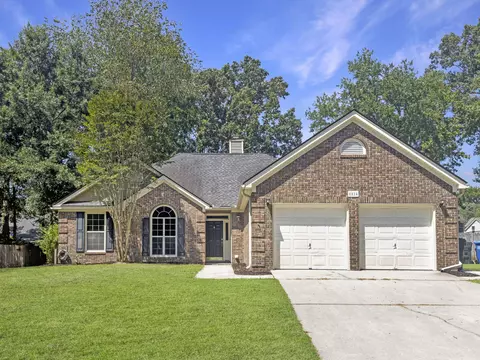 8524 Stonebridge Dr, North Charleston, SC 29420