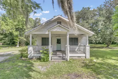 1736 Central Ave, Summerville, SC 29483