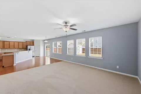 Living - 632 Silver Moss Dr, Moncks Corner, SC 29461 photo 2 of 3