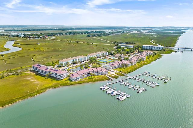 152 W Mariners Cay Dr #152, Folly Beach, SC 29439