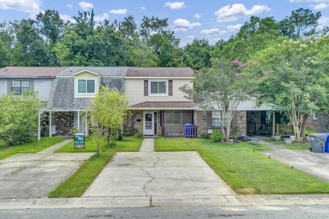 5038 Foxwood Dr, North Charleston, SC 29418