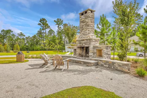 Exterior - 413 Cedarview Rd, Summerville, SC 29486 photo 12 of 14