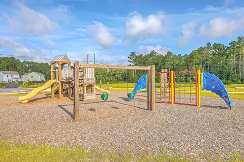 View/Area - 413 Cedarview Rd, Summerville, SC 29486 photo 3 of 4