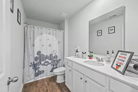Bath - 413 Cedarview Rd, Summerville, SC 29486 photo 2 of 2