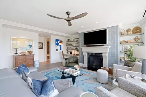 2 Laurens St UNIT 1D, Charleston, SC 29401