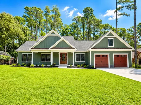 115 Wateree Dr, Santee, SC 29142