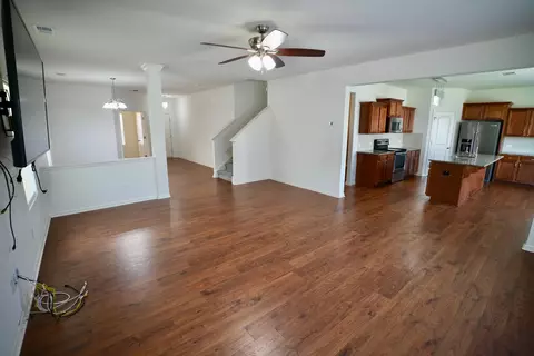 Living - 407 Thoroughbred Dr, Moncks Corner, SC 29461 photo 3 of 5