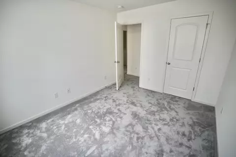Bedroom - 407 Thoroughbred Dr, Moncks Corner, SC 29461 photo 4 of 4