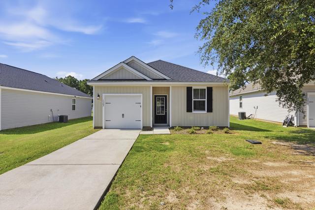 1307 Warrens Way, Manning, SC 29102
