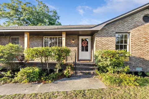 742 Leafwood Rd, Charleston, SC 29412