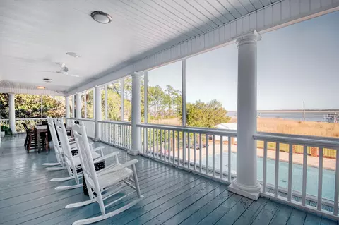 Exterior - 2425 S Bay St, Georgetown, SC 29440 photo 6 of 11