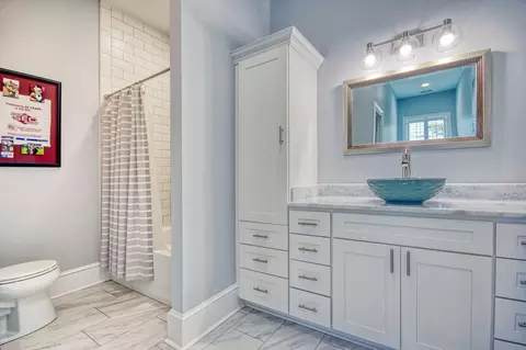 Bath - 2425 S Bay St, Georgetown, SC 29440 photo 8 of 9