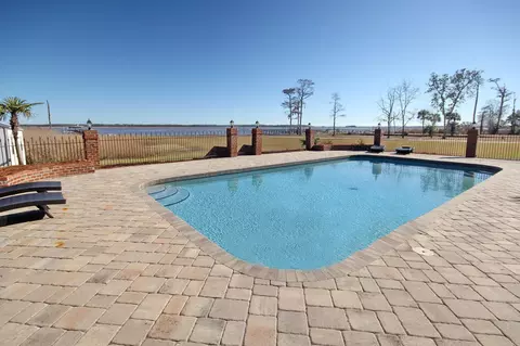 Exterior - 2425 S Bay St, Georgetown, SC 29440 photo 9 of 11
