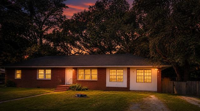 2446 Cherokee Hall Ln, Charleston, SC 29414