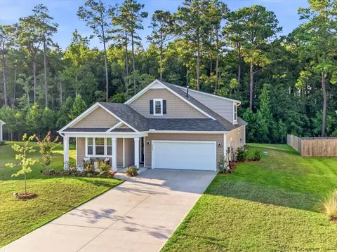 1022 Wading Point Blvd, Huger, SC 29450