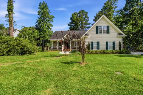 1074 Trotters Blvd, Summerville, SC 29483