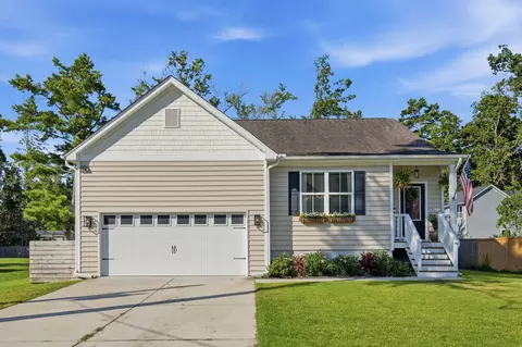 1990 Kay St, Johns Island, SC 29455